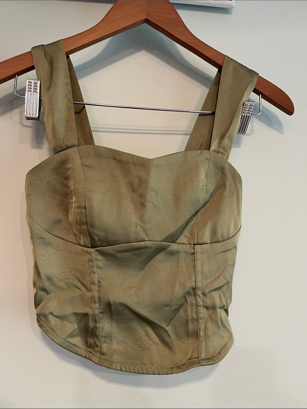 Cider women’s Size XXS Olive Green Sweetheart Crop Top